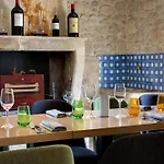 Pey La Tour - Logis & Restaurant 3* Salleboeuf