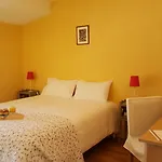 Pey La Tour - Logis & Restaurant