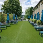 Pey La Tour - Logis & Restaurant 3* Salleboeuf