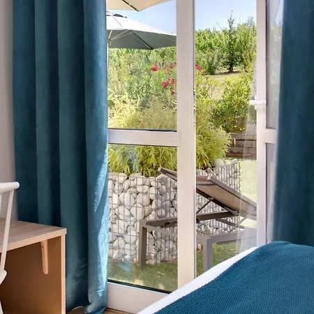 Pey La Tour - Logis & Restaurant Salleboeuf