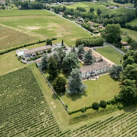 Les Secrets Château Pey La Tour Hotel 3*