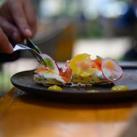 Pey La Tour - Logis & Restaurant Hotel Salleboeuf