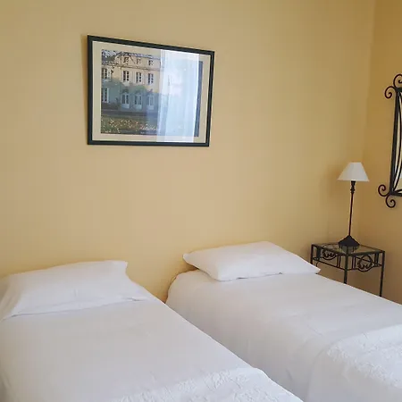 Hotel Pey La Tour - Logis Hôtels&restaurant Salleboeuf