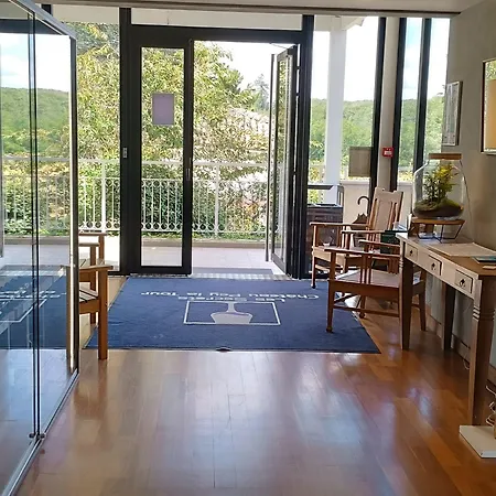 Pey La Tour - Logis & Restaurant Salleboeuf