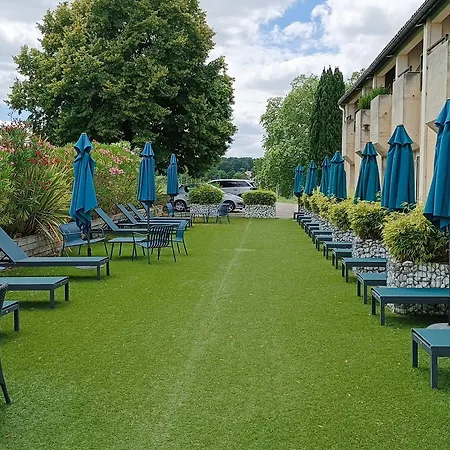 Pey La Tour - Logis Hôtels&restaurant 3* Salleboeuf
