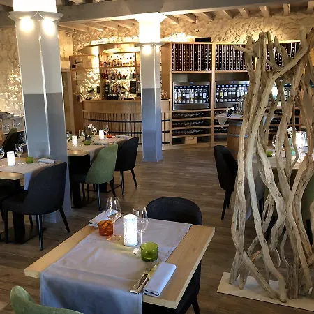 Pey La Tour - Logis Hôtels&restaurant 3*