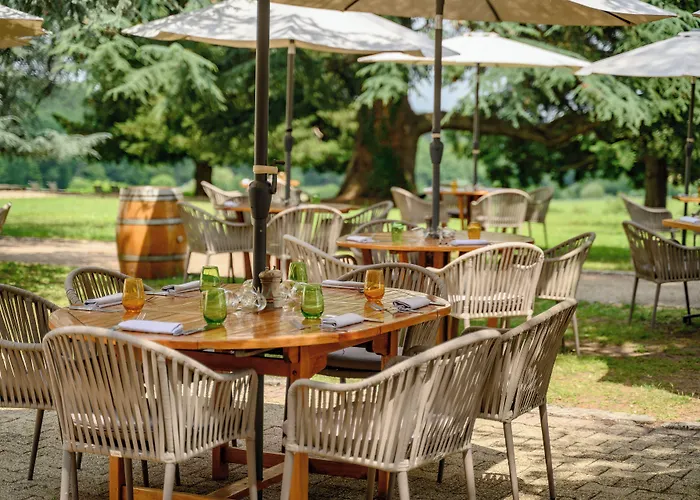 Pey La Tour - Logis & Restaurant Otel 3*